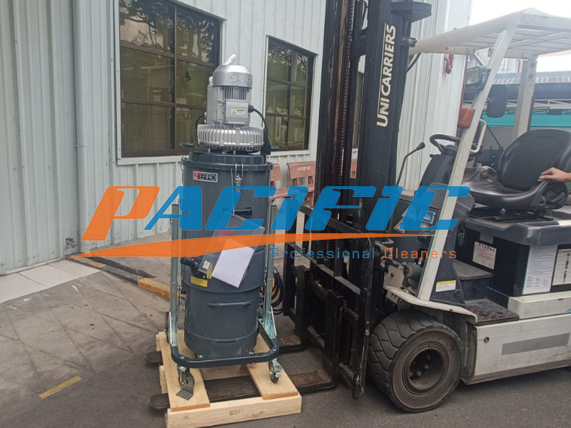 Máy hút bụi công nghiệp 3 pha